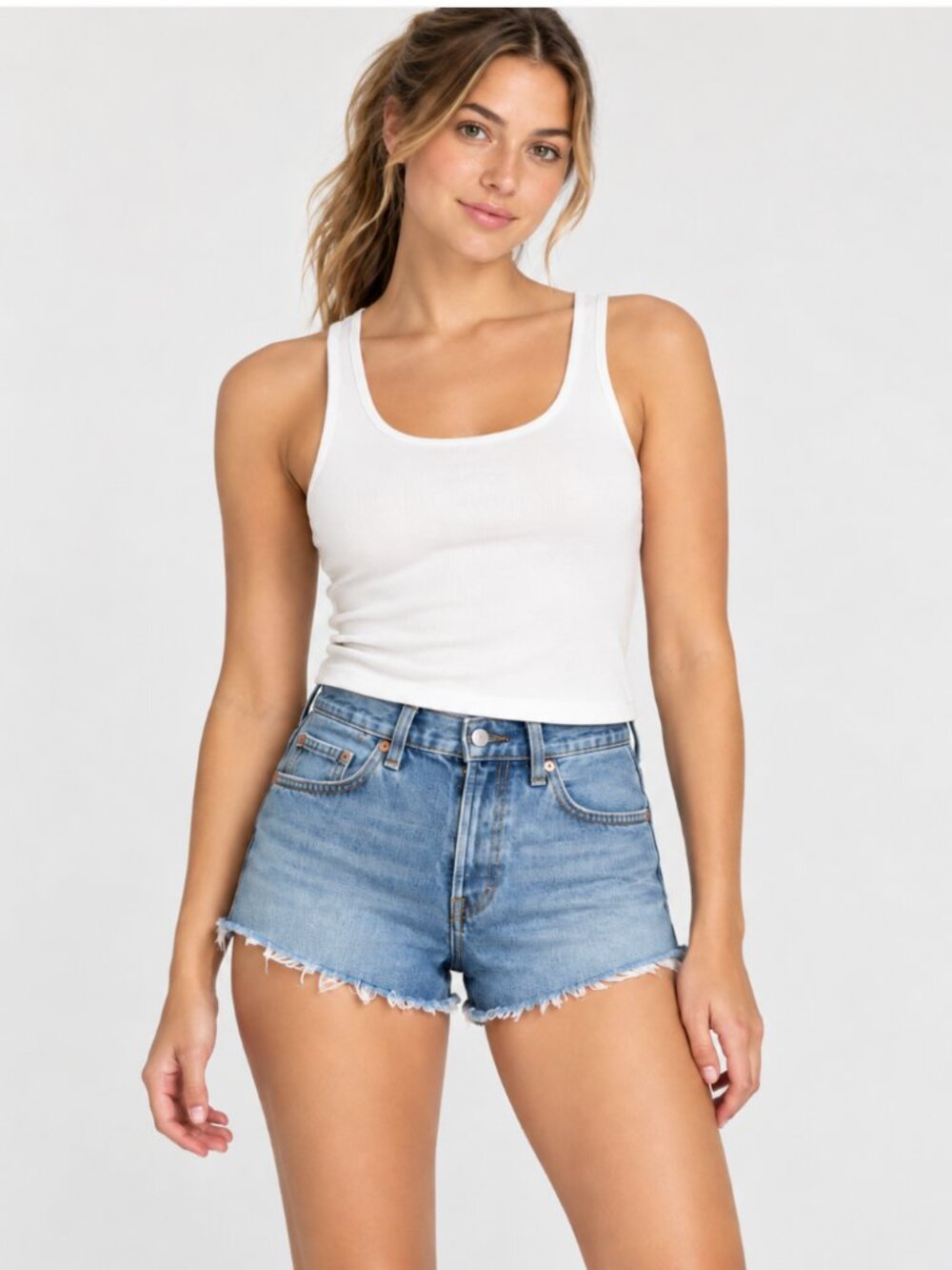 Levi’s Medium Wash Denim Cutoff Shorts Frayed Hem High Rise Juniors Size 5